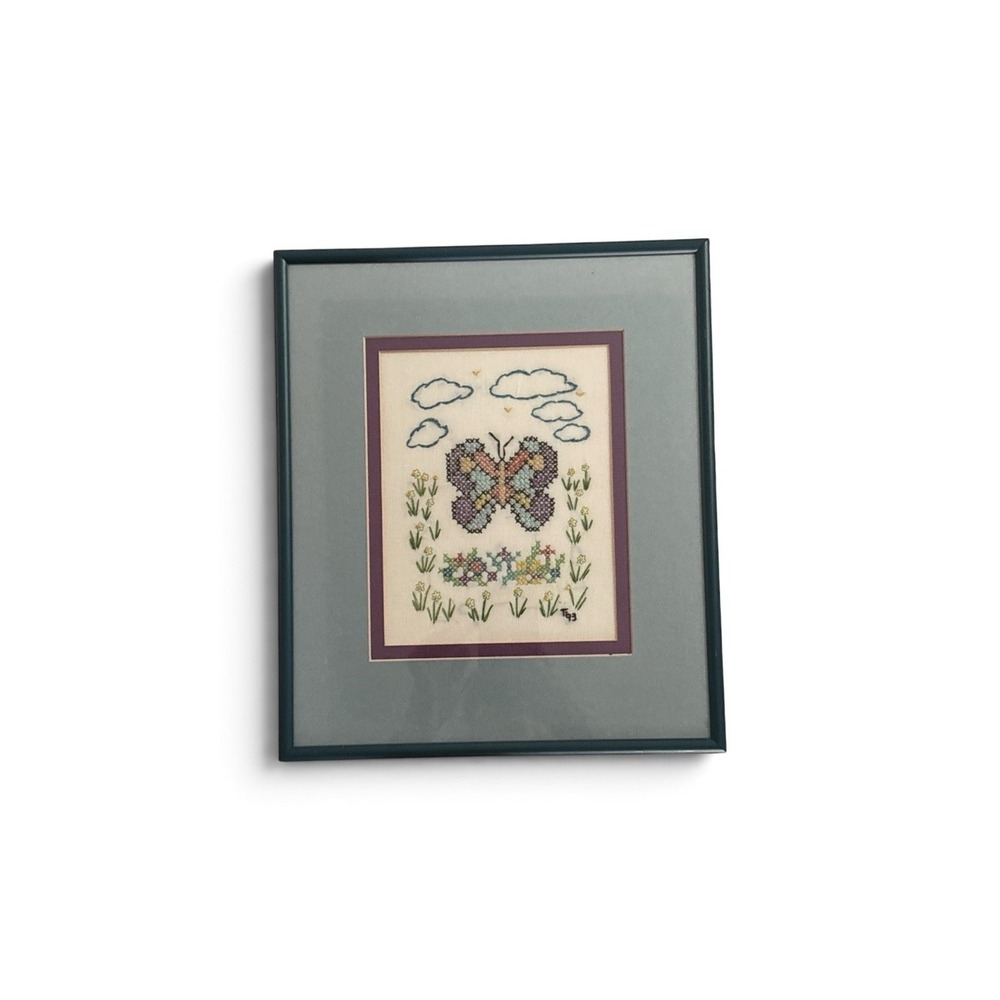 vintage framed butterfly cross stitch - Picture 3 of 10
